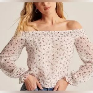 Abercrombie & Fitch white floral off the shoulder top - Sz Small